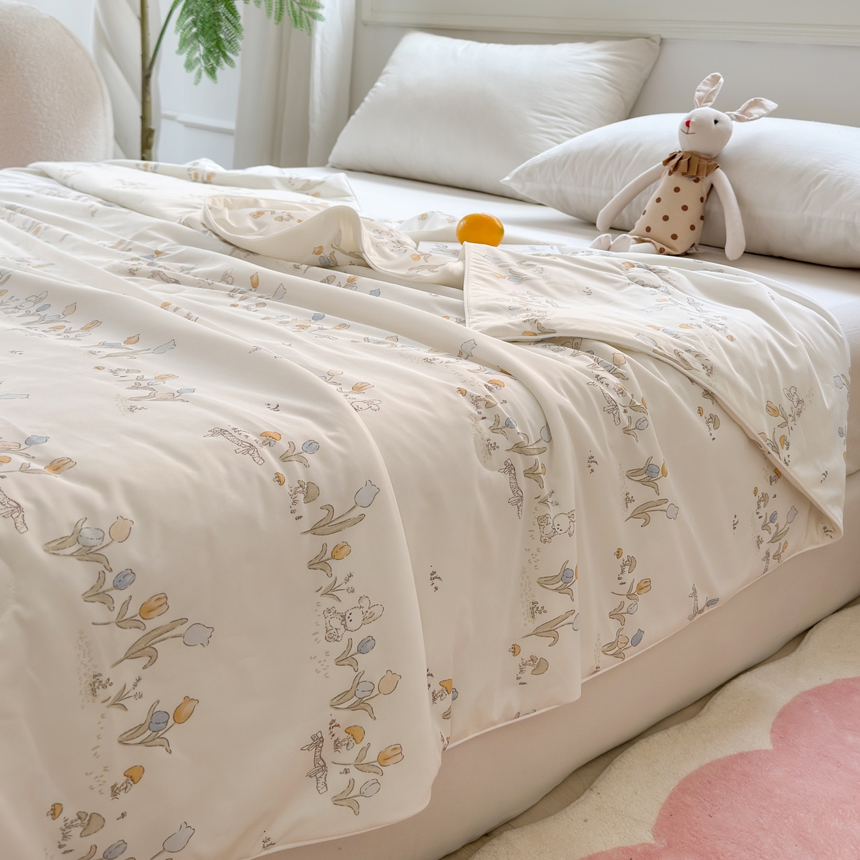 91家纺网 家纺一手货源 找家纺 雯雨家纺 2026新款A类凉感丝夏被夏凉被空调被 绿野花踪