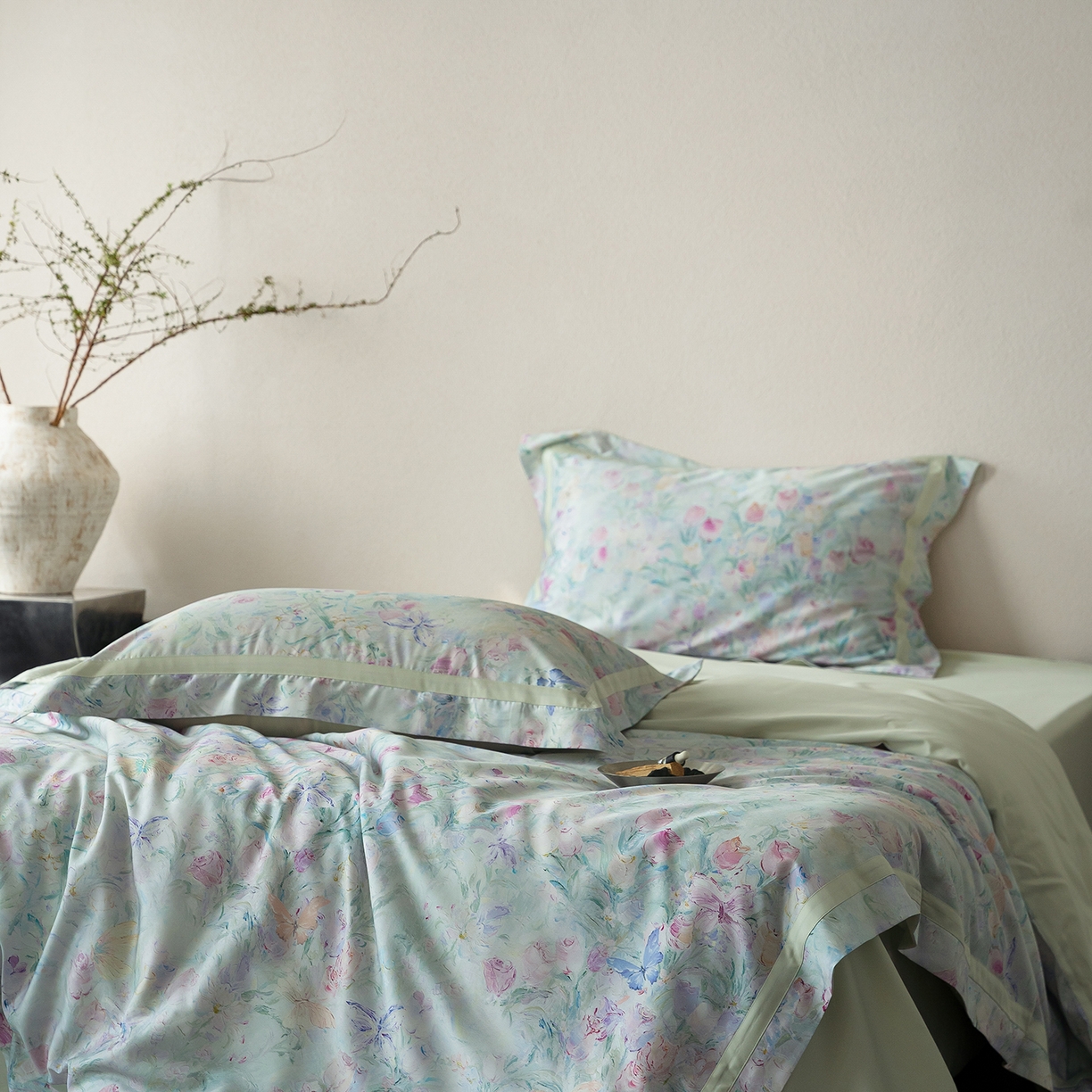 91家纺网 家纺一手货源 找家纺 花时间 2026新款60s天丝棉四件套 （会员减10 参与日常超级立减9折后不低于368/388） 郁见花海-绿