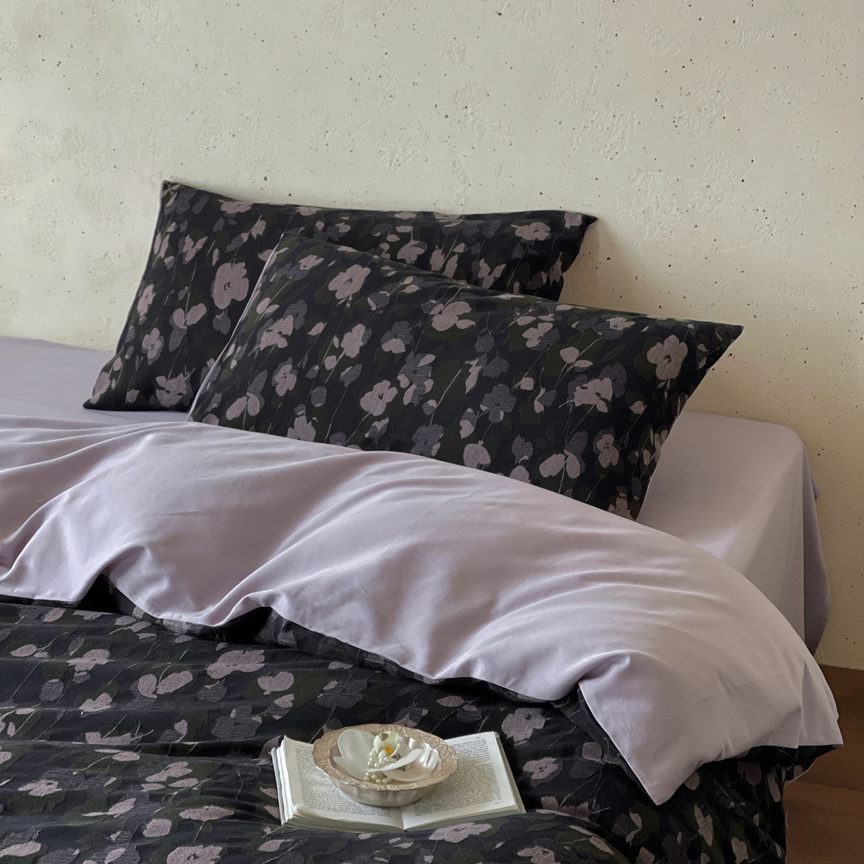 91家纺网 家纺一手货源 找家纺 云上 2026春夏新款全棉纯棉色织大提花四件套-邂逅（控价说明：活动后/券后售价不低于338，（建议参考定价408起） 邂逅-紫