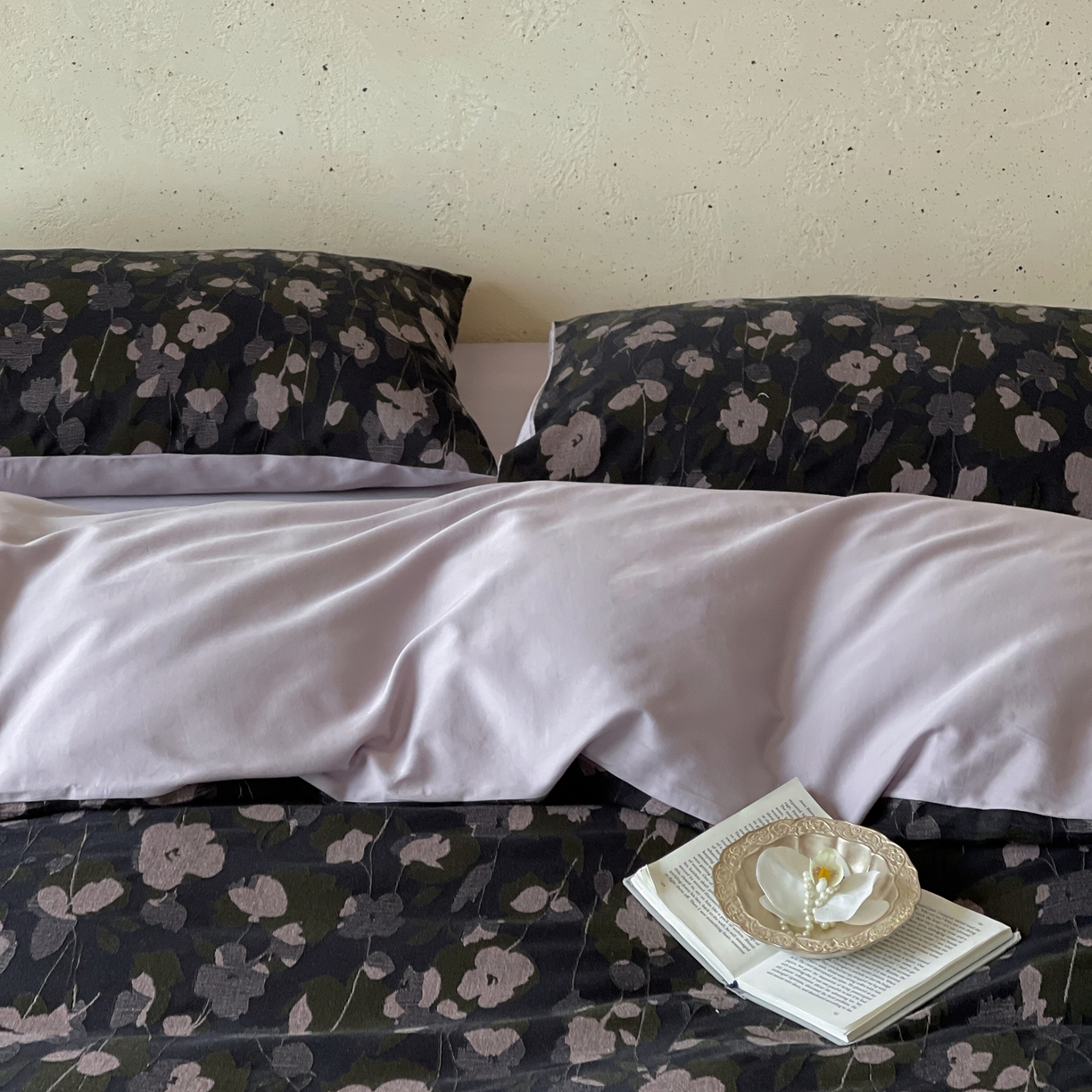 91家纺网 家纺一手货源 找家纺 云上 2026春夏新款全棉纯棉色织大提花四件套-邂逅（控价说明：活动后/券后售价不低于338，（建议参考定价408起） 邂逅-紫