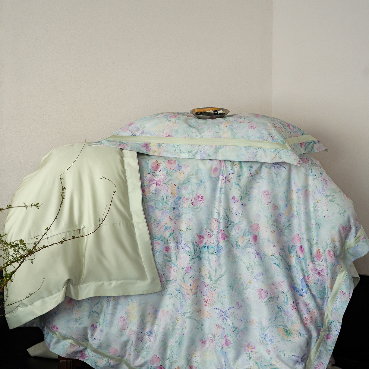 91家纺网 家纺一手货源 找家纺 花时间 2026新款60s天丝棉四件套 （会员减10 参与日常超级立减9折后不低于368/388） 郁见花海-绿