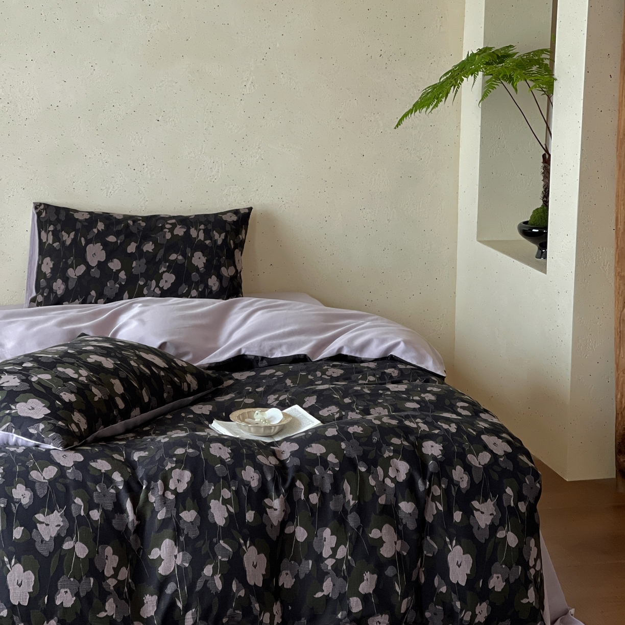 91家纺网 家纺一手货源 找家纺 云上 2026春夏新款全棉纯棉色织大提花四件套-邂逅（控价说明：活动后/券后售价不低于338，（建议参考定价408起） 邂逅-紫