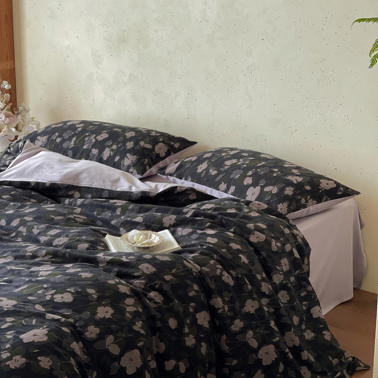 91家纺网 家纺一手货源 找家纺 云上 2026春夏新款全棉纯棉色织大提花四件套-邂逅（控价说明：活动后/券后售价不低于338，（建议参考定价408起） 邂逅-紫