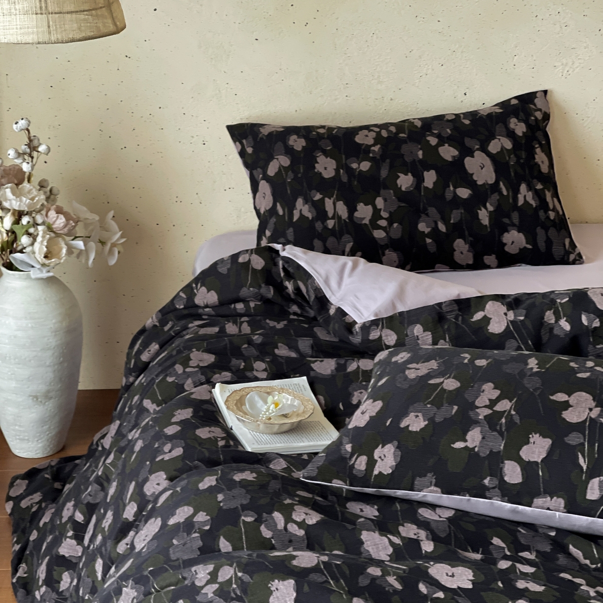 91家纺网 家纺一手货源 找家纺 云上 2026春夏新款全棉纯棉色织大提花四件套-邂逅（控价说明：活动后/券后售价不低于338，（建议参考定价408起） 邂逅-紫