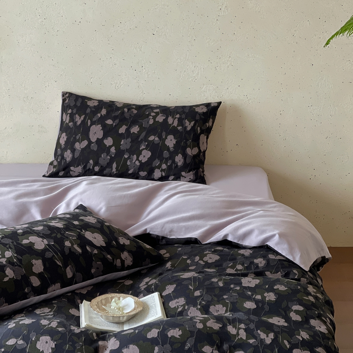 91家纺网 家纺一手货源 找家纺 云上 2026春夏新款全棉纯棉色织大提花四件套-邂逅（控价说明：活动后/券后售价不低于338，（建议参考定价408起） 邂逅-紫