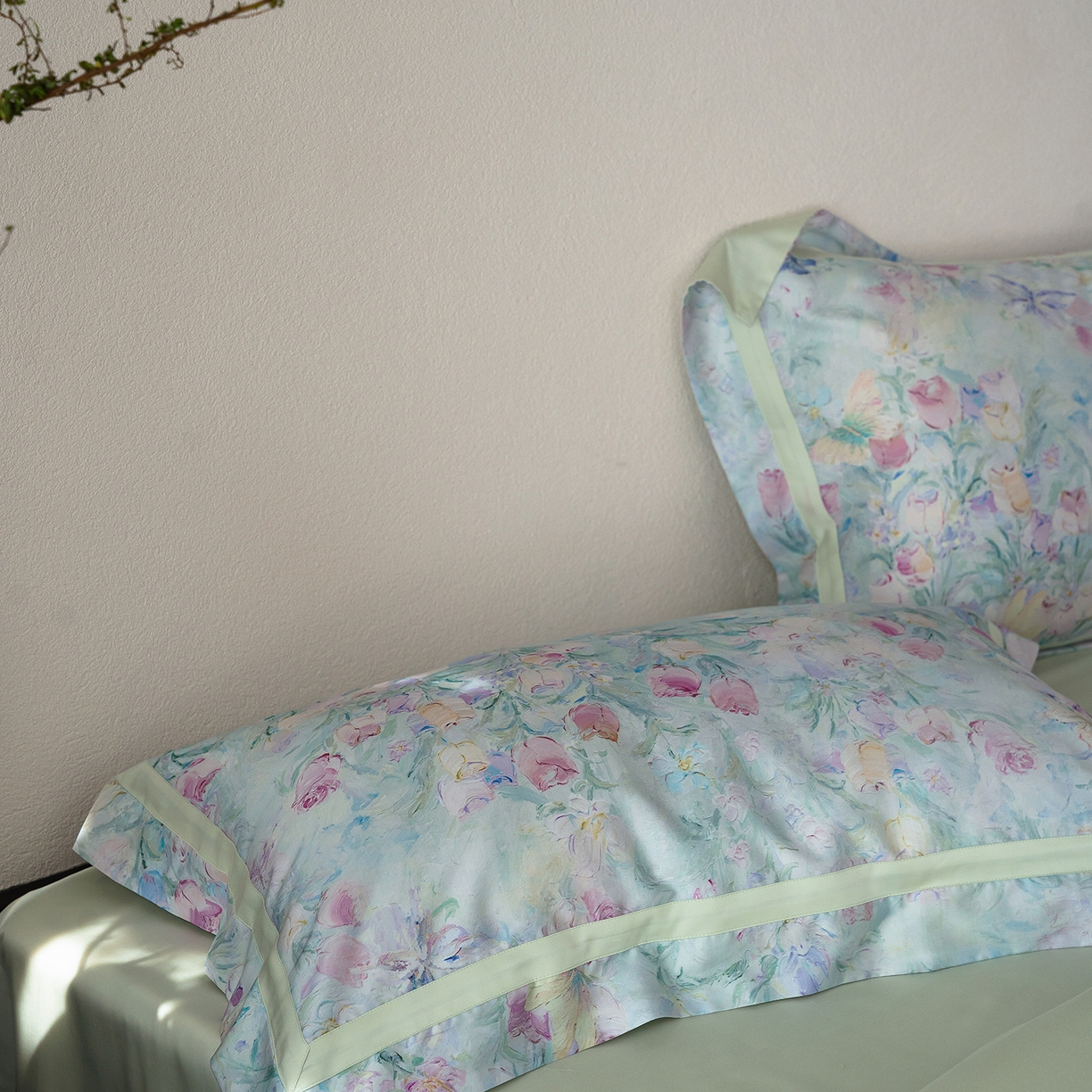 91家纺网 家纺一手货源 找家纺 花时间 2026新款60s天丝棉四件套 （会员减10 参与日常超级立减9折后不低于368/388） 郁见花海-绿