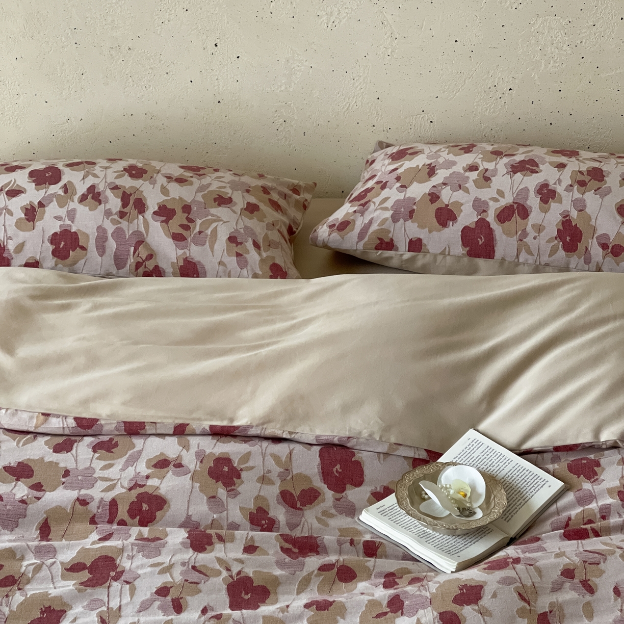 91家纺网 家纺一手货源 找家纺 云上 2026春夏新款全棉纯棉色织大提花四件套-邂逅（控价说明：活动后/券后售价不低于338，（建议参考定价408起） 邂逅-粉