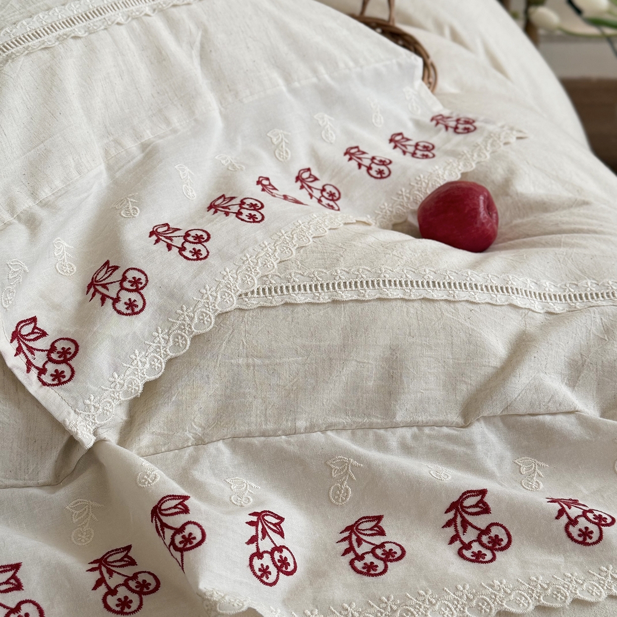 91家纺网 家纺一手货源 找家纺 （总）MIU缪家居 2026新款亲肤舒适棉麻四件套-雾屿樱桃