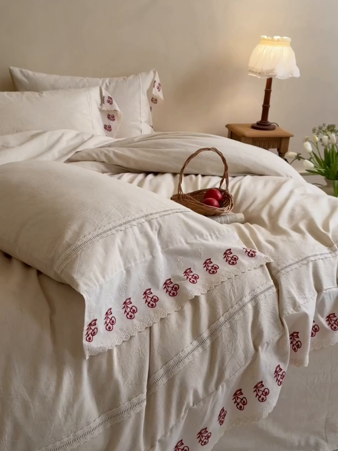 91家纺网 家纺一手货源 找家纺 MIU缪家居 2026新款亲肤舒适棉麻四件套-雾屿樱桃 麻本色