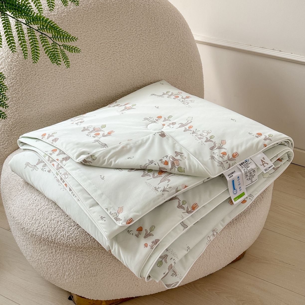 91家纺网 家纺一手货源 找家纺 雯雨家纺 2026新款A类凉感丝夏被夏凉被空调被 小兔拾花