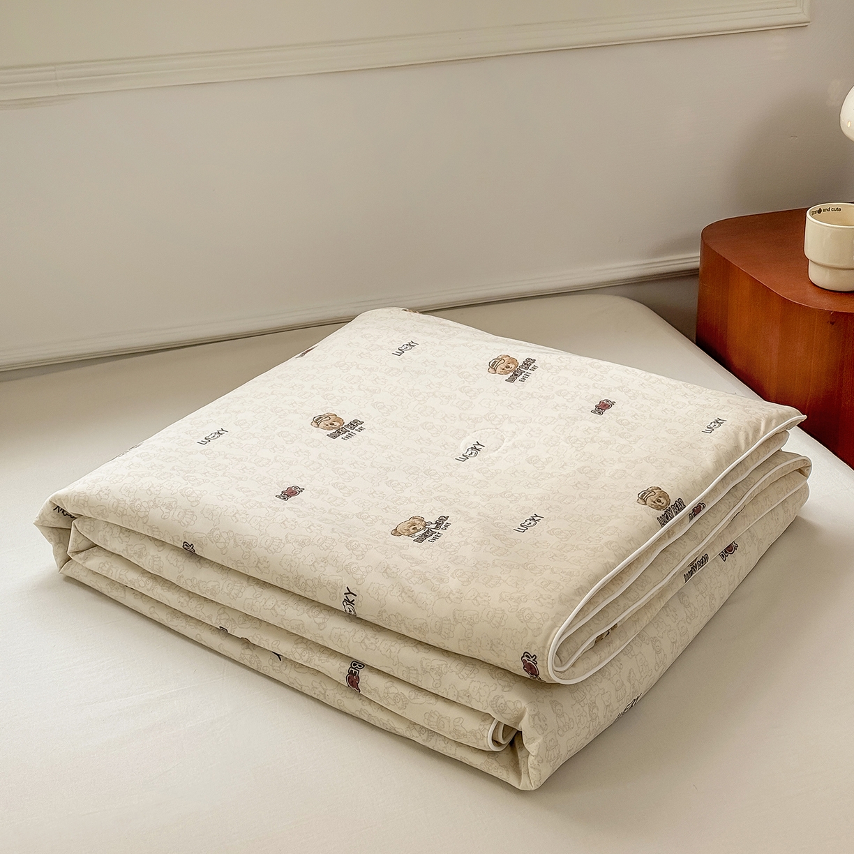 91家纺网 家纺一手货源 找家纺 雯雨家纺 2026新款A类凉感丝夏被夏凉被空调被 小熊派对