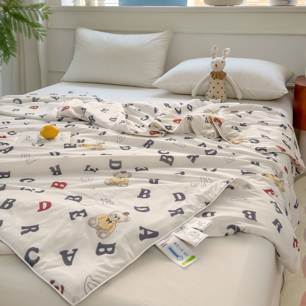 91家纺网 家纺一手货源 找家纺 雯雨家纺 2026新款A类凉感丝夏被夏凉被空调被 小熊日记