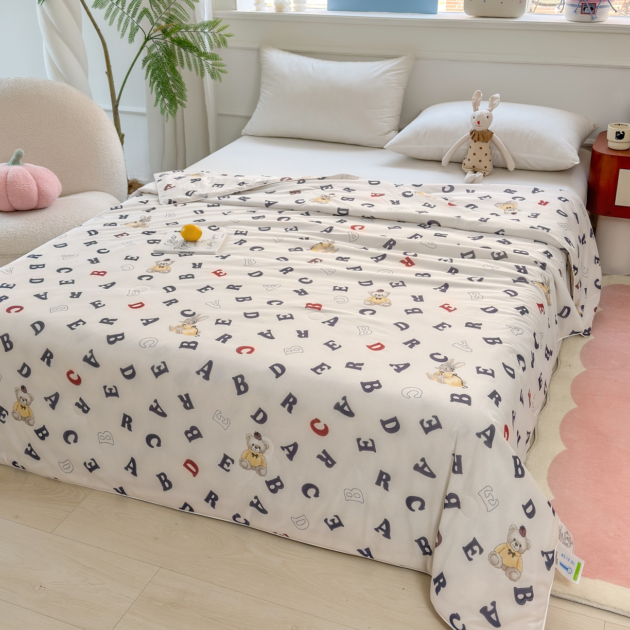 91家纺网 家纺一手货源 找家纺 雯雨家纺 2026新款A类凉感丝夏被夏凉被空调被 小熊日记