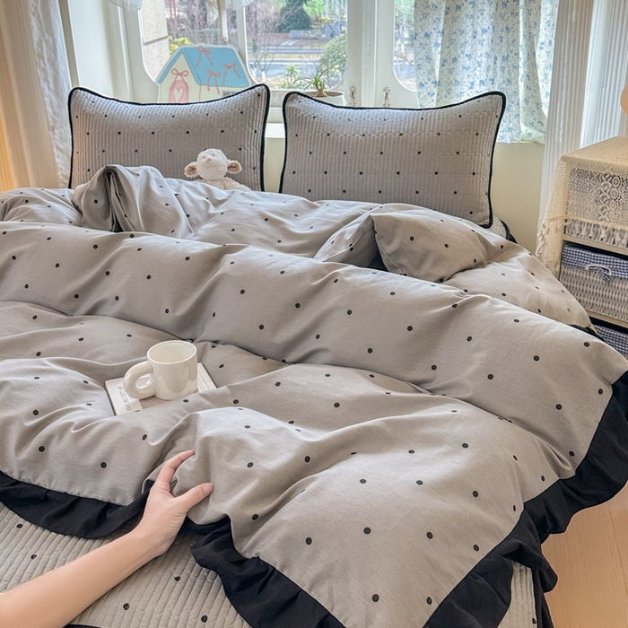 91家纺网 家纺一手货源 找家纺 欣宜家纺 2026新款花边全棉纯棉印花夹棉床笠床垫保护套罩 波点