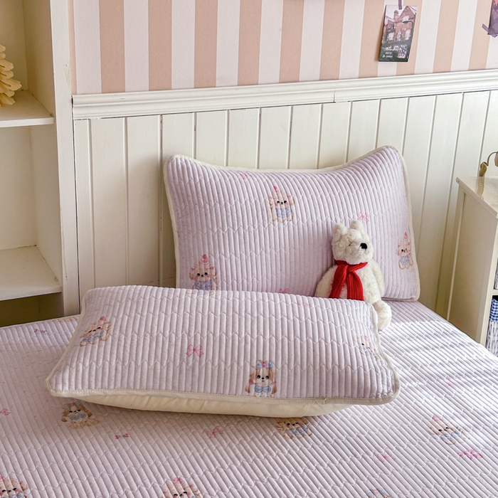 91家纺网 家纺一手货源 找家纺 欣宜家纺 2026新款花边全棉纯棉印花夹棉床笠床垫保护套罩 艾米丽