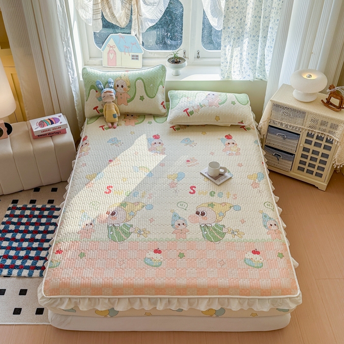 91家纺网 家纺一手货源 找家纺 欣宜家纺 2026新款花边全棉纯棉印花夹棉床笠床垫保护套罩 泡泡星人