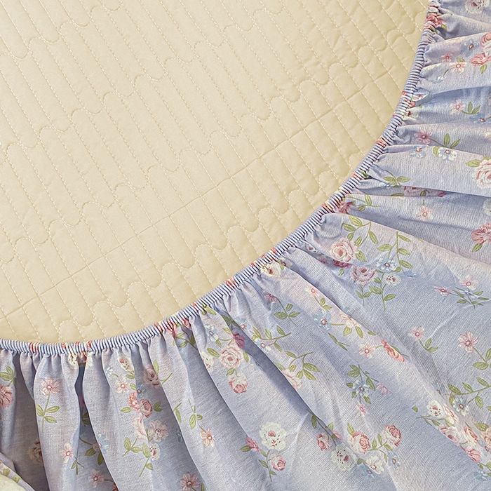 91家纺网 家纺一手货源 找家纺 欣宜家纺 2026新款花边全棉纯棉印花夹棉床笠床垫保护套罩 花田紫