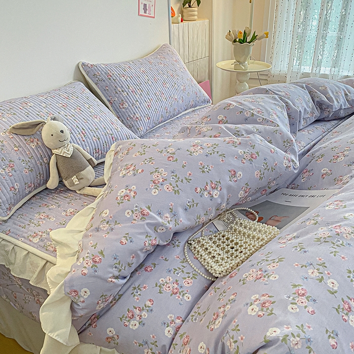 91家纺网 家纺一手货源 找家纺 欣宜家纺 2026新款花边全棉纯棉印花夹棉床笠床垫保护套罩 花田紫