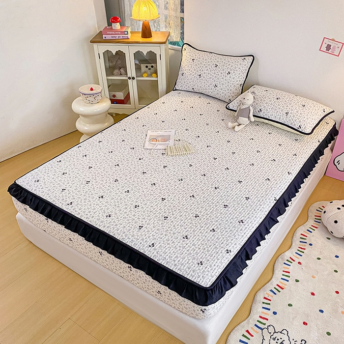 91家纺网 家纺一手货源 找家纺 欣宜家纺 2026新款花边全棉纯棉印花夹棉床笠床垫保护套罩 碎花樱桃