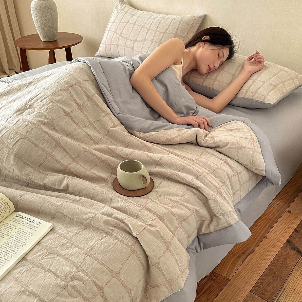 91家纺网 家纺一手货源 找家纺 吾秀家居 2026新款全棉纯棉大提花新疆棉花夏被夏凉被空调被四件套-石纹 石纹-卡其