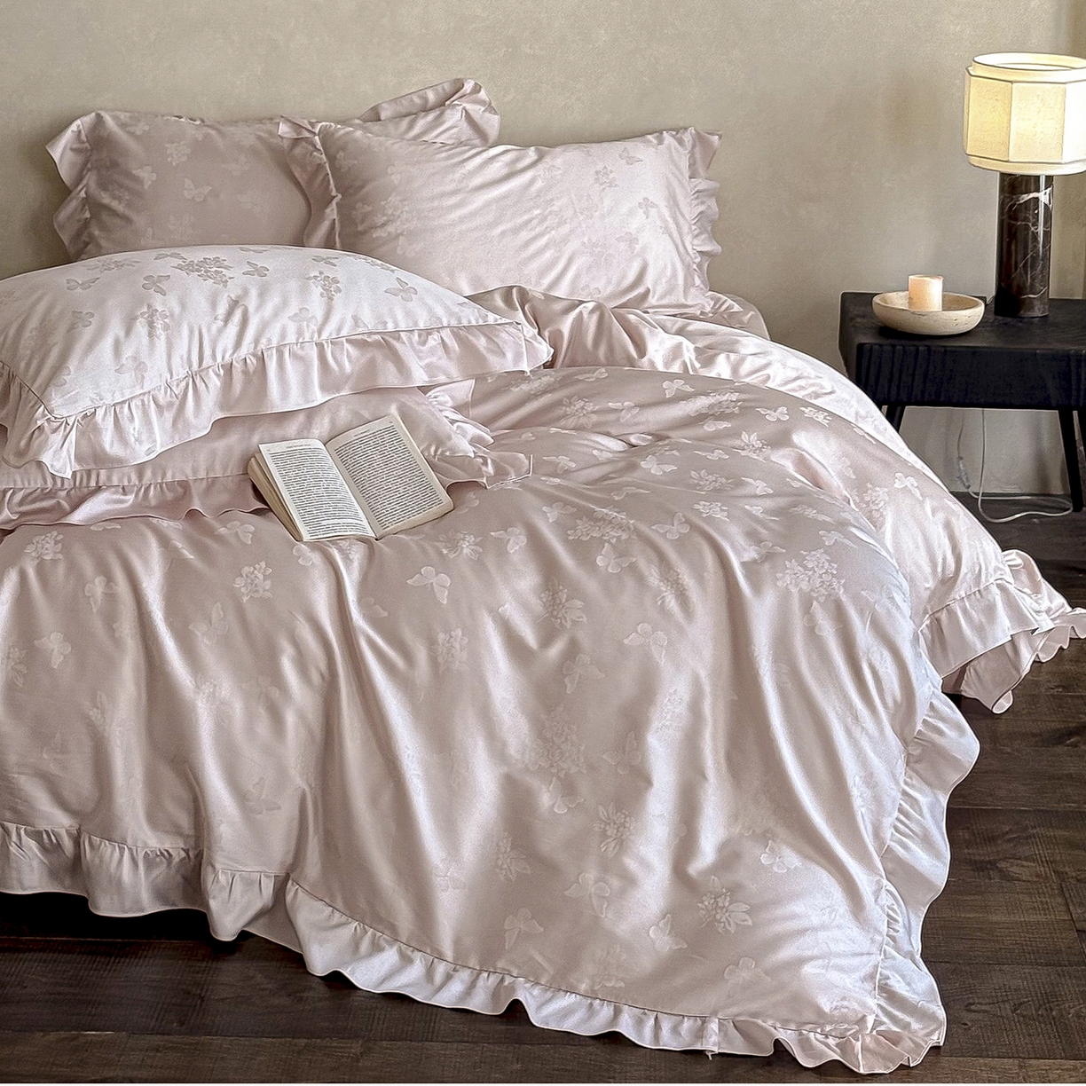 91家纺网 家纺一手货源 找家纺 （总）花时间 2026新款轻法式天丝棉提花四件套-蝶恋花 （会员减10 参与日常超级立减后不低于348/368）