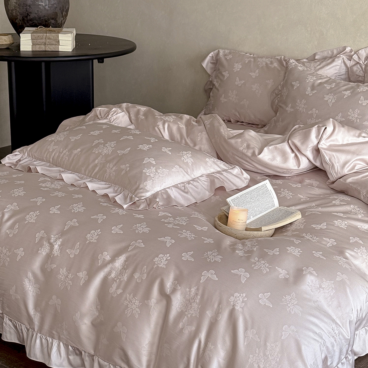 91家纺网 家纺一手货源 找家纺 （总）花时间 2026新款轻法式天丝棉提花四件套-蝶恋花 （会员减10 参与日常超级立减后不低于348/368）