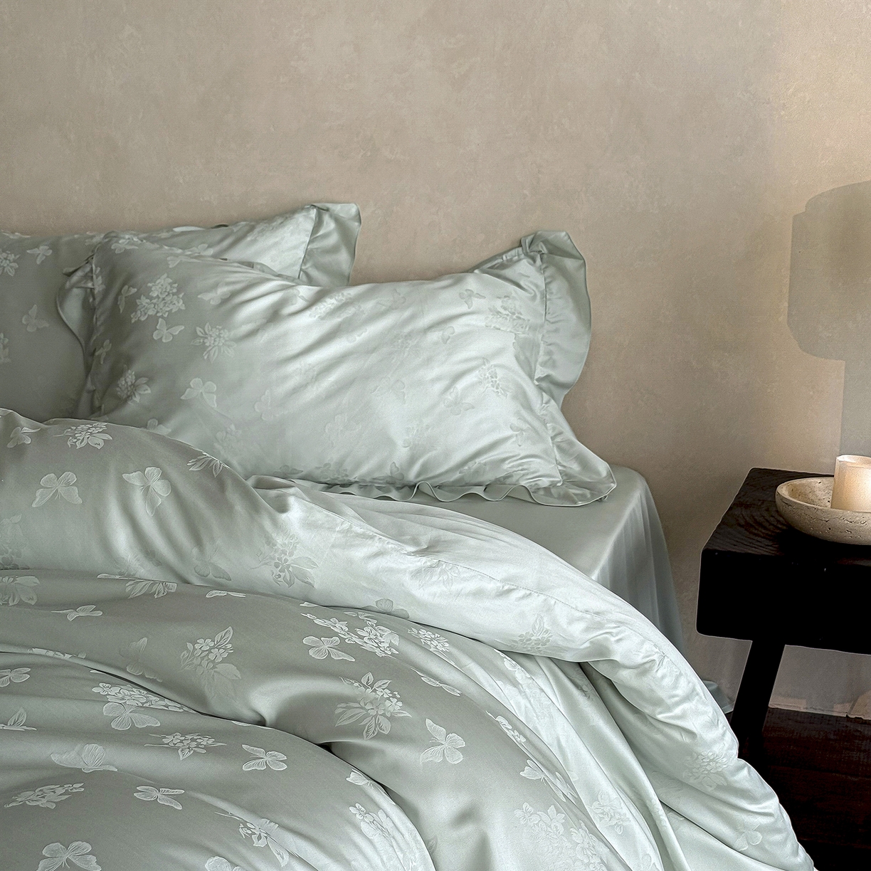 91家纺网 家纺一手货源 找家纺 花时间 2026新款轻法式天丝棉提花四件套-蝶恋花 （会员减10 参与日常超级立减后不低于348/368） 蝶恋花-绿