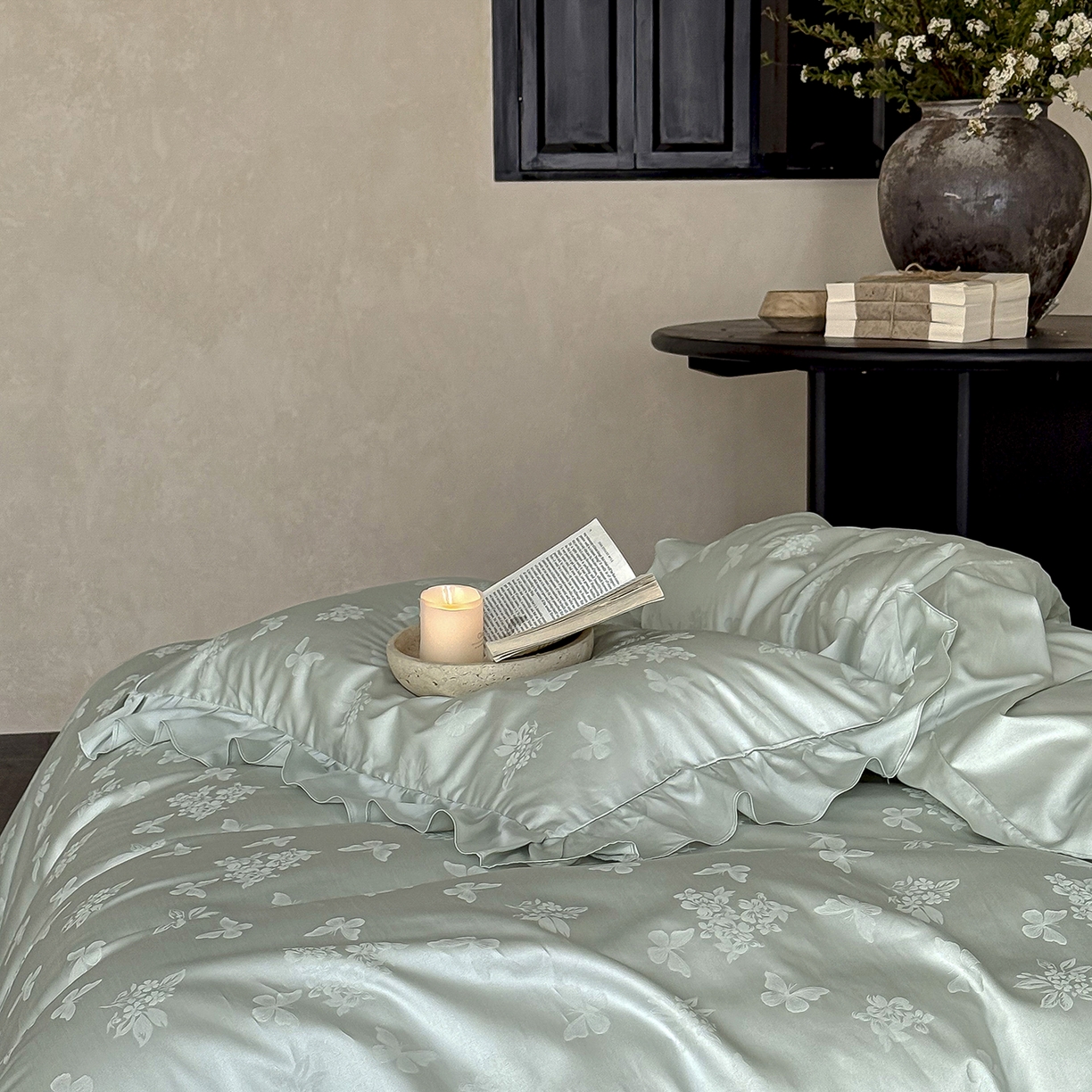 91家纺网 家纺一手货源 找家纺 花时间 2026新款轻法式天丝棉提花四件套-蝶恋花 （会员减10 参与日常超级立减后不低于348/368） 蝶恋花-绿