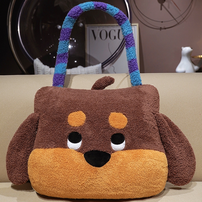 91家纺网 家纺一手货源 找家纺 （总）仟亿莱 2026新款腊肠狗手提式抱枕被