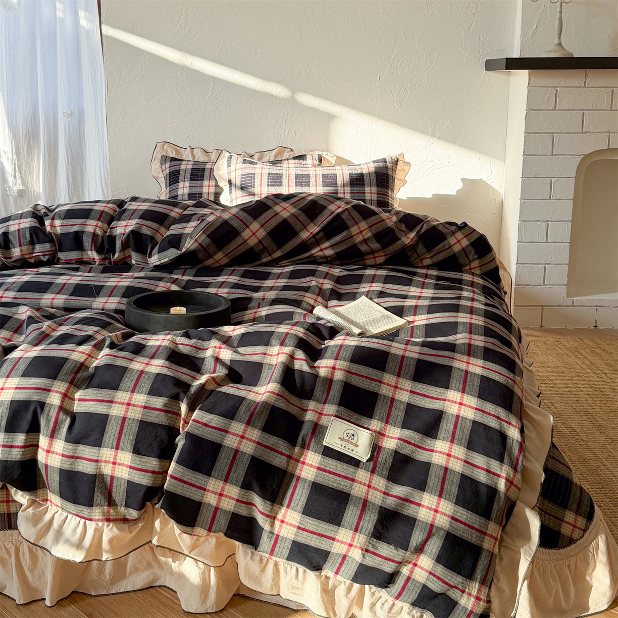 91家纺网 家纺一手货源 找家纺 欣宜家纺 2026新款全棉色织水洗棉床盖三件套 英伦格纹