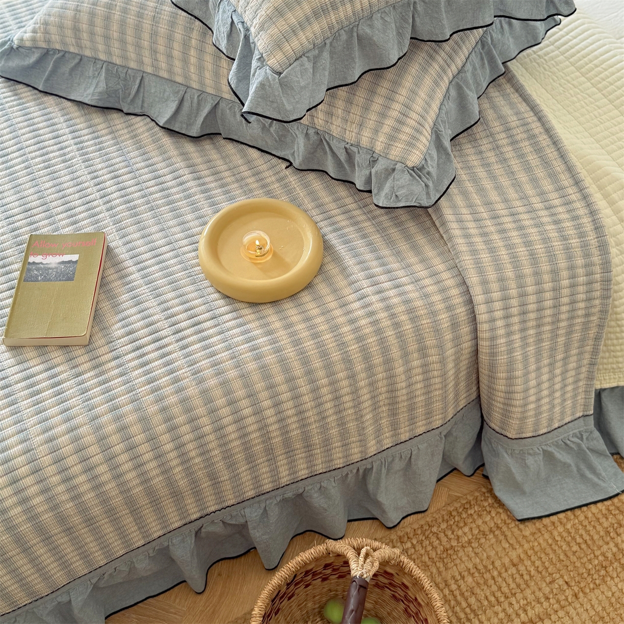 91家纺网 家纺一手货源 找家纺 欣宜家纺 2026新款全棉色织水洗棉床盖三件套 海盐细格