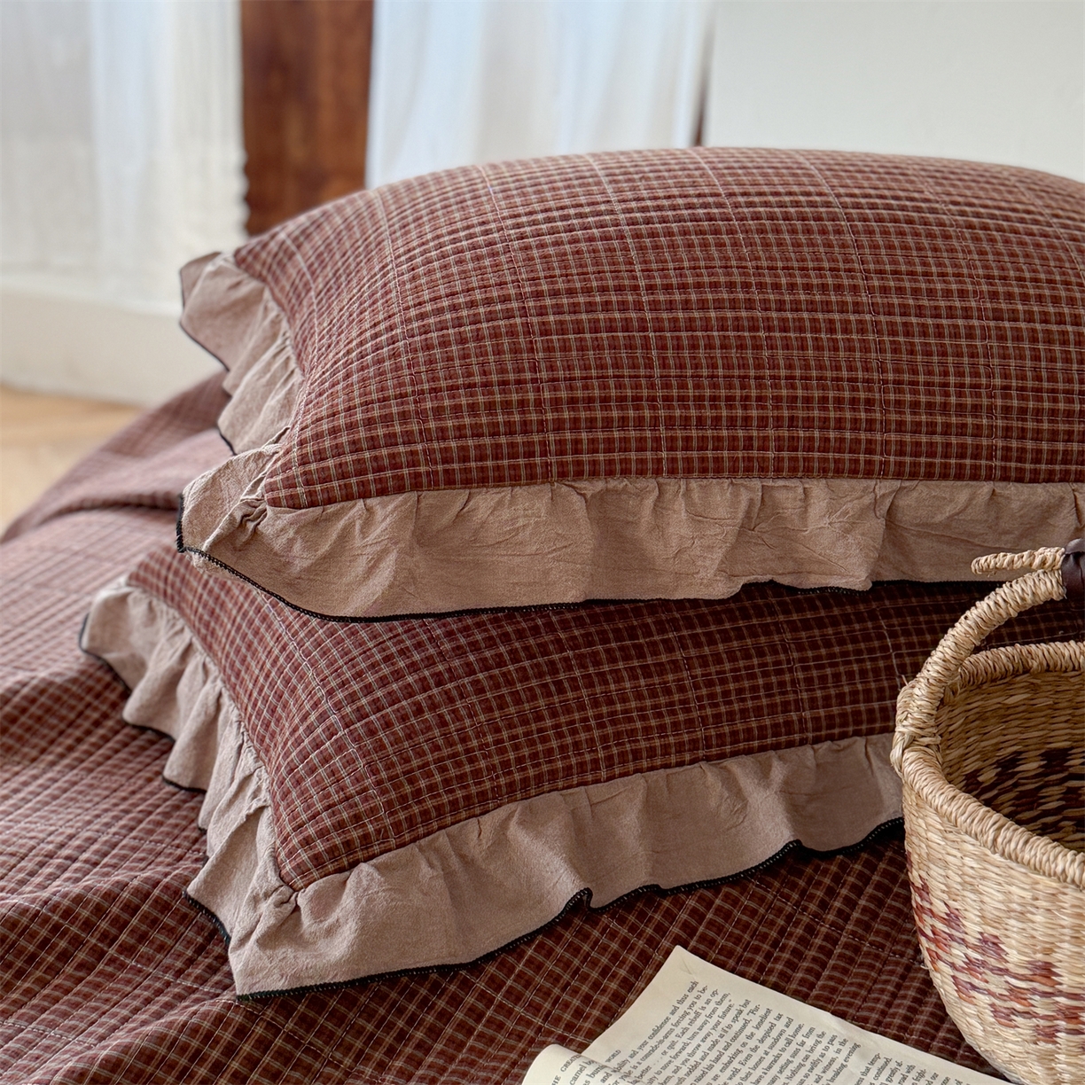 91家纺网 家纺一手货源 找家纺 欣宜家纺 2026新款全棉色织水洗棉床盖三件套 焦糖拿铁