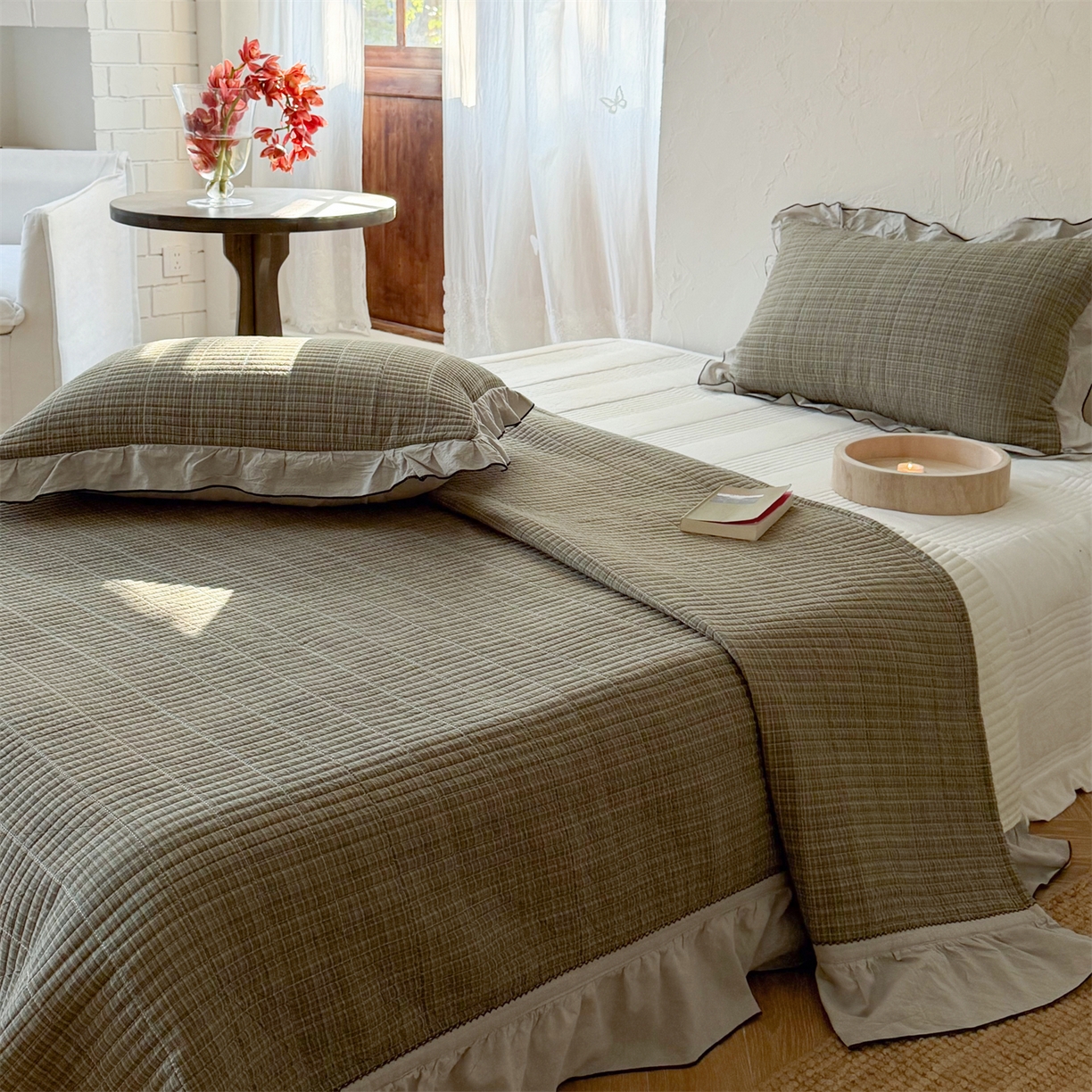 91家纺网 家纺一手货源 找家纺 欣宜家纺 2026新款全棉色织水洗棉床盖三件套 墨禾绿格