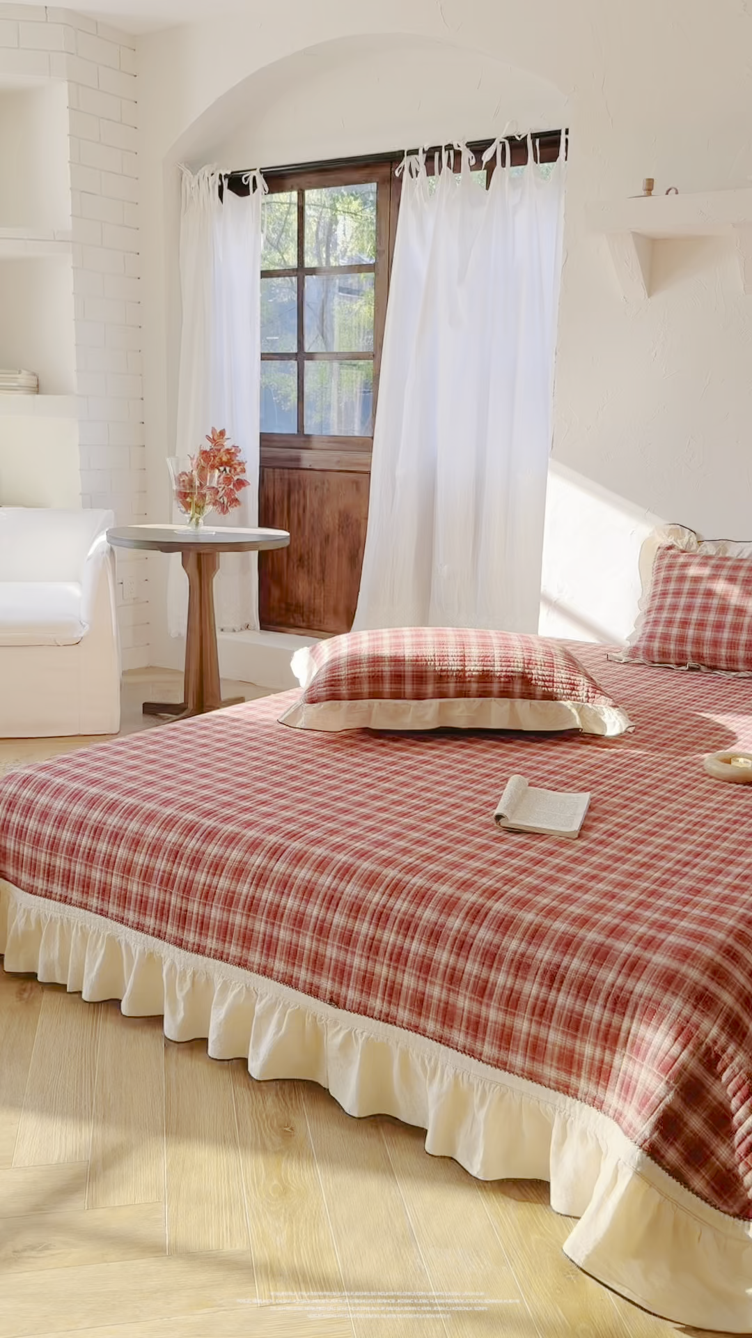 91家纺网 家纺一手货源 找家纺 欣宜家纺 2026新款全棉色织水洗棉床盖三件套 新年红格