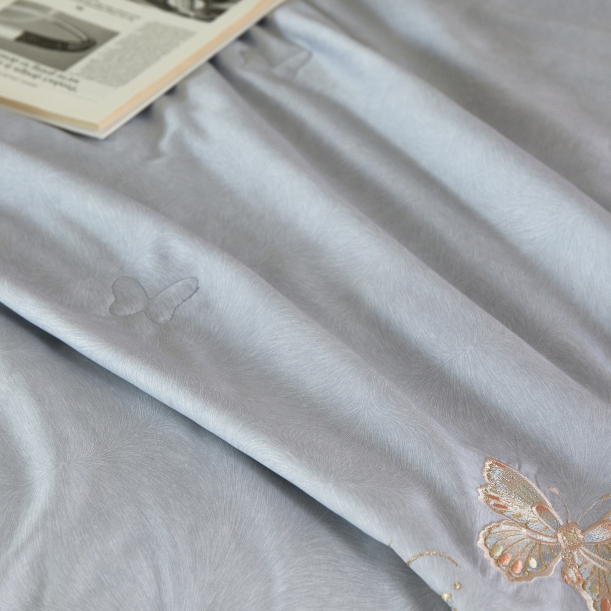 91家纺网 家纺一手货源 找家纺 栩裕纺织 2026新款夏被四件套-琉光 雾霾蓝灰