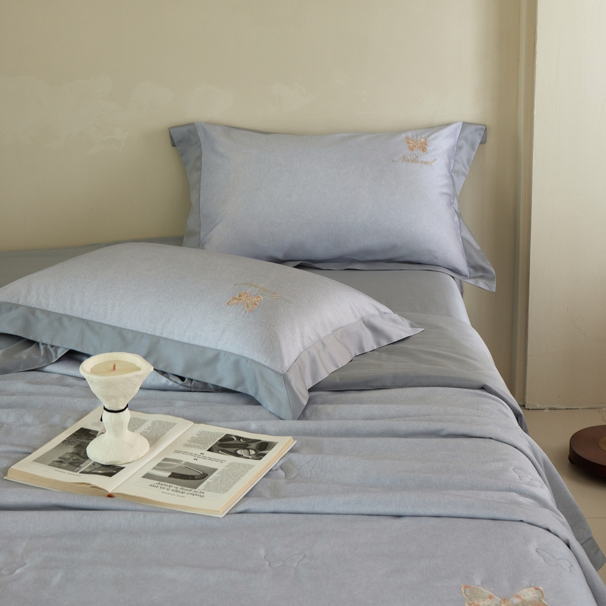 91家纺网 家纺一手货源 找家纺 栩裕纺织 2026新款夏被四件套-琉光 雾霾蓝灰