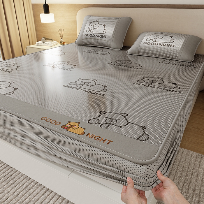 91家纺网 家纺一手货源 找家纺 好福居 2026新款冰藤刺绣凉感席凉席-卡皮巴拉款-小熊款 冰藤卡皮巴拉-灰-床笠款