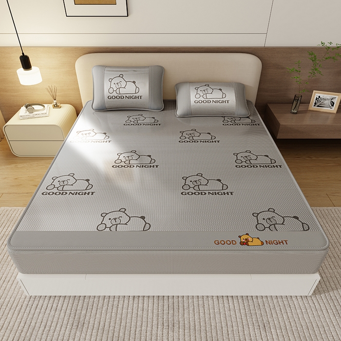 91家纺网 家纺一手货源 找家纺 好福居 2026新款冰藤刺绣凉感席凉席-卡皮巴拉款-小熊款 冰藤卡皮巴拉-灰-床笠款