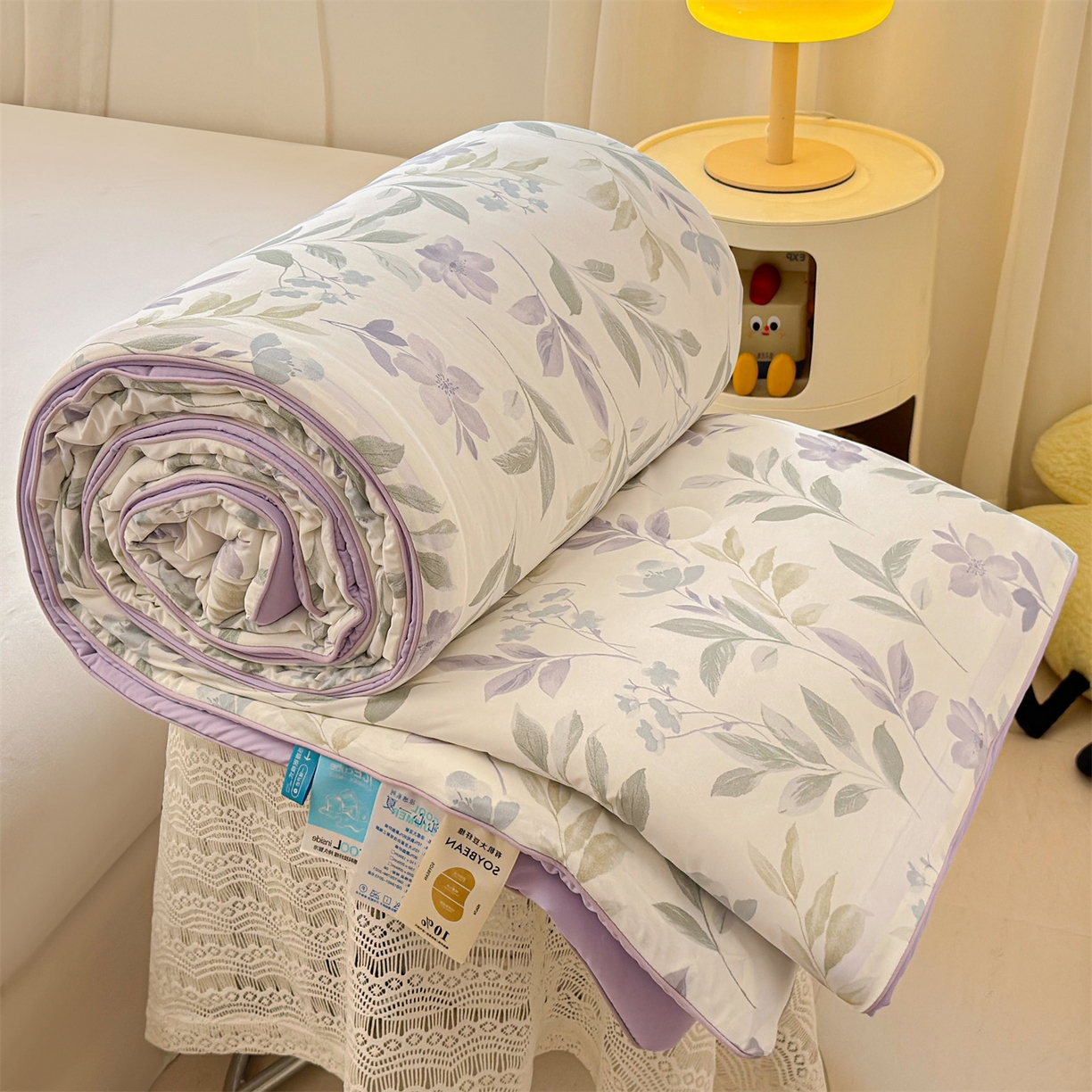 91家纺网 家纺一手货源 找家纺 景眠 2026新款凉感丝印花仿锦氨大豆夏被夏凉被空调被 叶柔苏夏