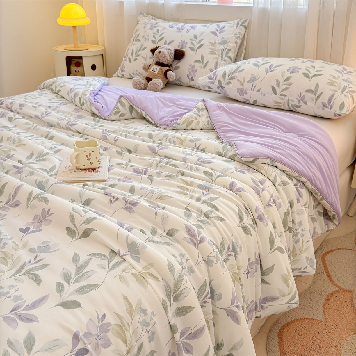 91家纺网 家纺一手货源 找家纺 景眠 2026新款凉感丝印花仿锦氨大豆夏被夏凉被空调被 叶柔苏夏