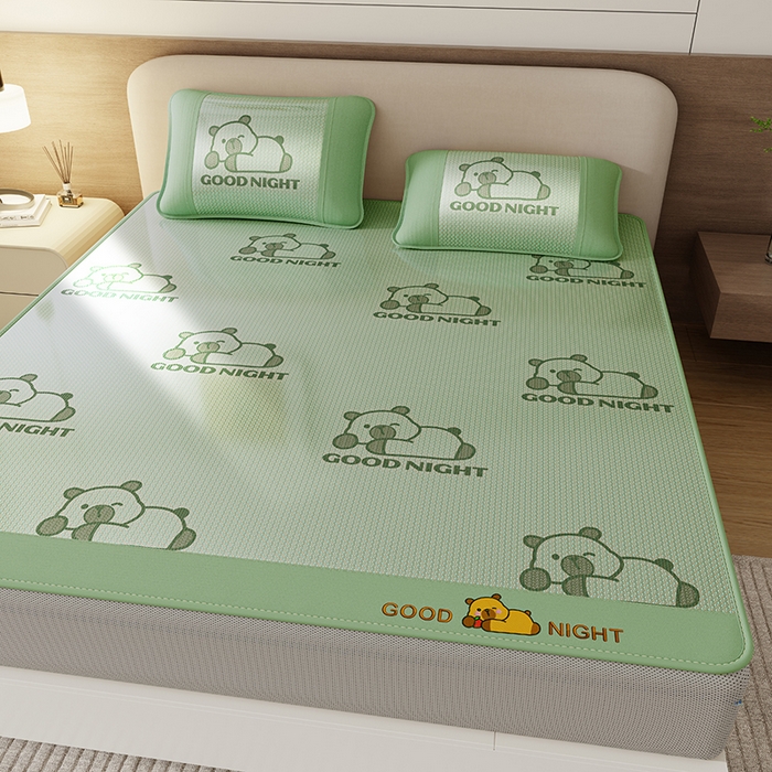 91家纺网 家纺一手货源 找家纺 好福居 2026新款冰藤刺绣凉感席凉席-卡皮巴拉款-小熊款 冰藤卡皮巴拉-绿-床笠款