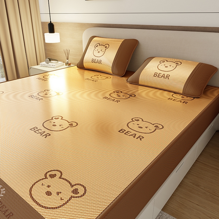 91家纺网 家纺一手货源 找家纺 好福居 2026新款冰藤刺绣凉感席凉席-卡皮巴拉款-小熊款 冰藤小熊-咖-床笠款