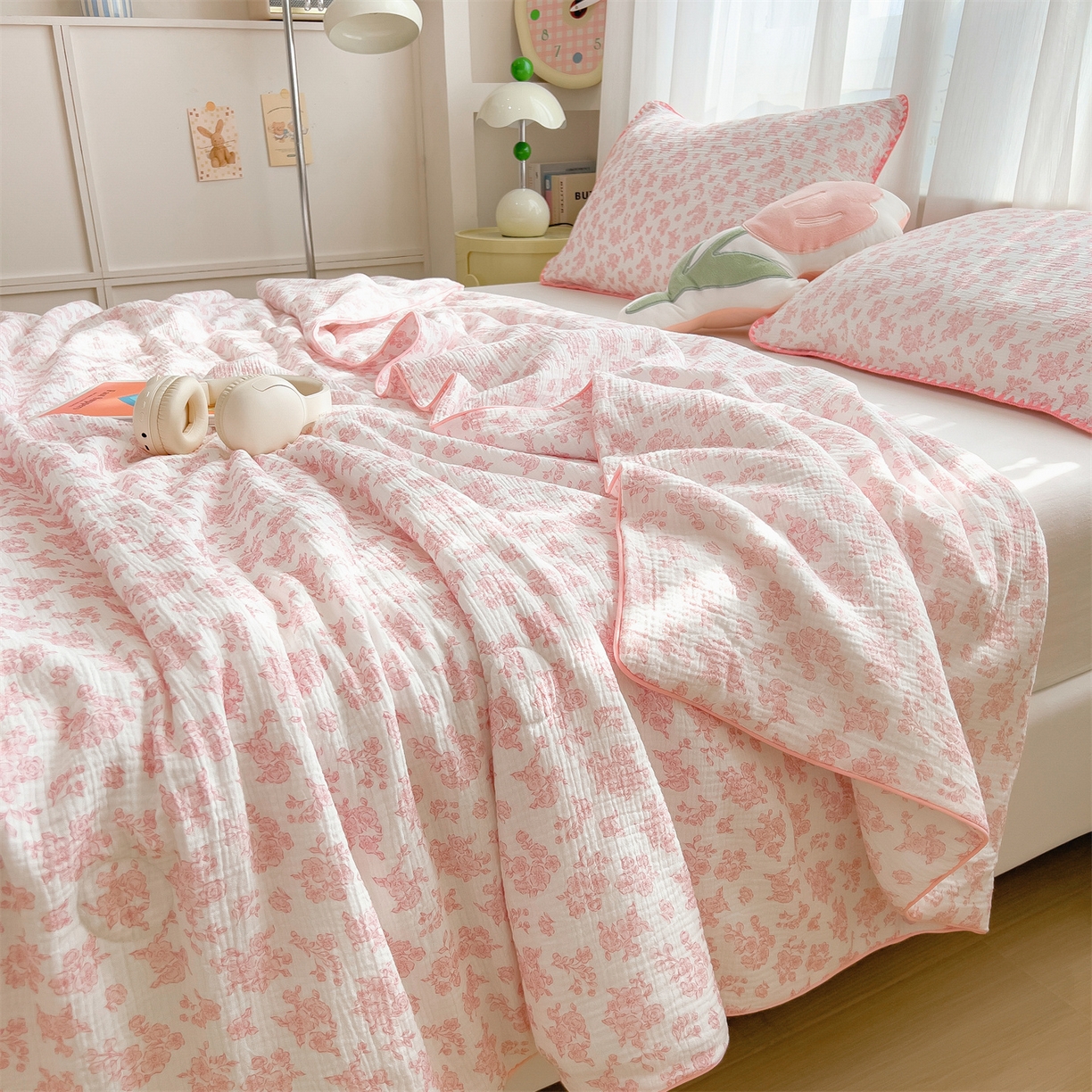 91家纺网 家纺一手货源 找家纺 兄弟坊 2026春夏新款全棉纯棉印花双层皱皱纱(滚边款)夏被纱布夏凉被午睡被盖毯夏凉被 花影梦痕