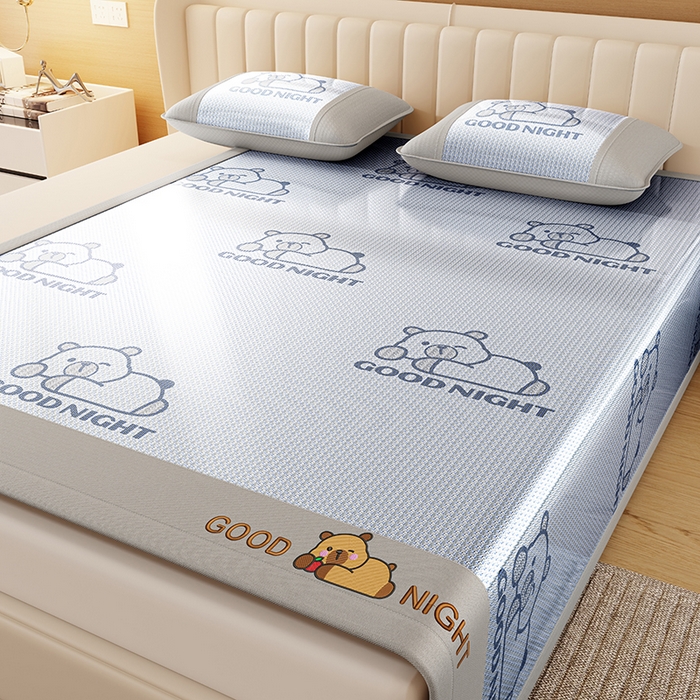 91家纺网 家纺一手货源 找家纺 好福居 2026新款冰藤刺绣凉感席凉席-卡皮巴拉款-小熊款 冰藤卡皮巴拉-蓝-床席款