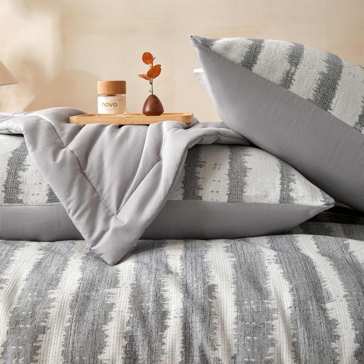 91家纺网 家纺一手货源 找家纺 吾秀家居 2026新款全棉纯棉大提花新疆棉花夏被夏凉被空调被四件套-律动 律动-深灰