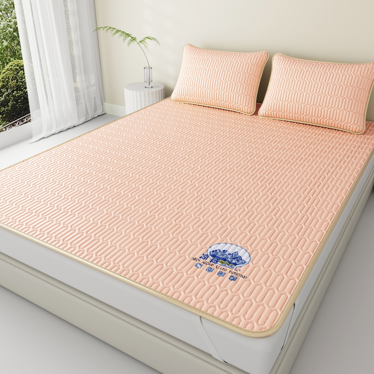 91家纺网 家纺一手货源 找家纺 家品罗兰 2026新款夏季A类乳胶冰丝席纯色家用双人冰丝席宿舍席子软可机洗折叠床单软垫床垫夏天空调席两三件套 富士山-玉色