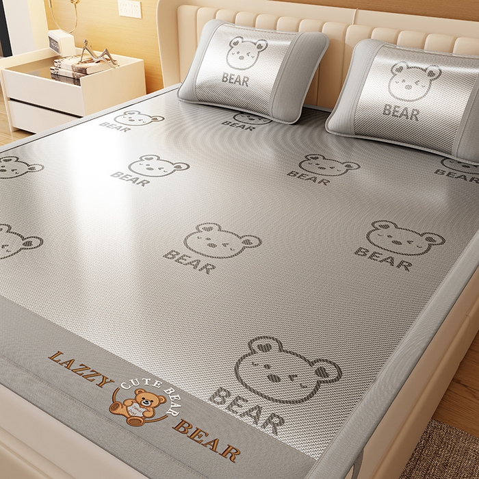 91家纺网 家纺一手货源 找家纺 好福居 2026新款冰藤刺绣凉感席凉席-卡皮巴拉款-小熊款 冰藤小熊-灰-床席款