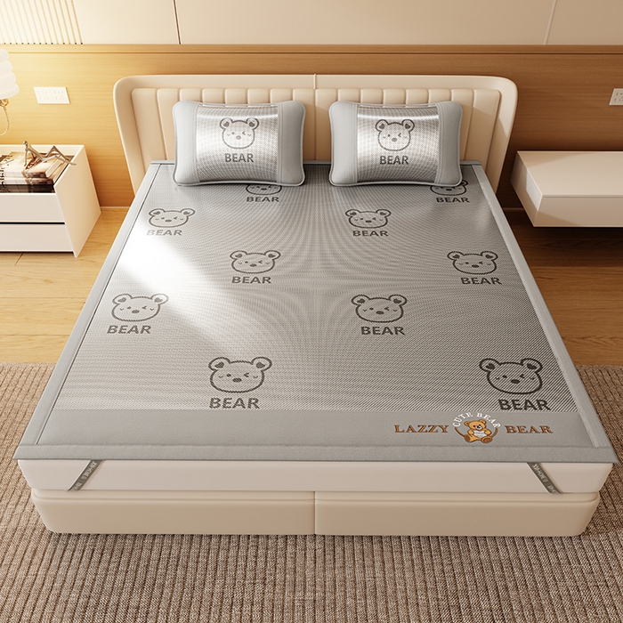 91家纺网 家纺一手货源 找家纺 好福居 2026新款冰藤刺绣凉感席凉席-卡皮巴拉款-小熊款 冰藤小熊-灰-床席款