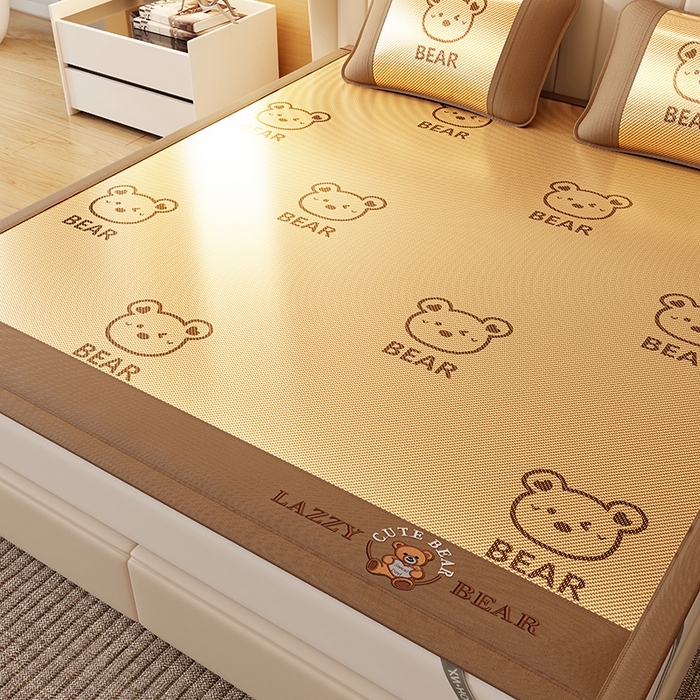 91家纺网 家纺一手货源 找家纺 好福居 2026新款冰藤刺绣凉感席凉席-卡皮巴拉款-小熊款 冰藤小熊-咖-床席款