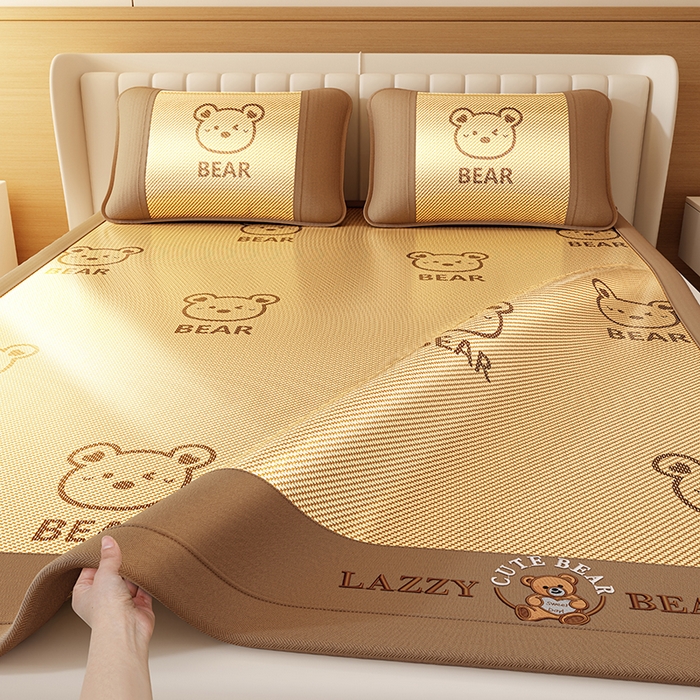 91家纺网 家纺一手货源 找家纺 好福居 2026新款冰藤刺绣凉感席凉席-卡皮巴拉款-小熊款 冰藤小熊-咖-床席款